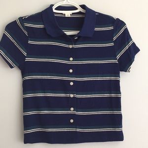 blue stripped button up shirt.